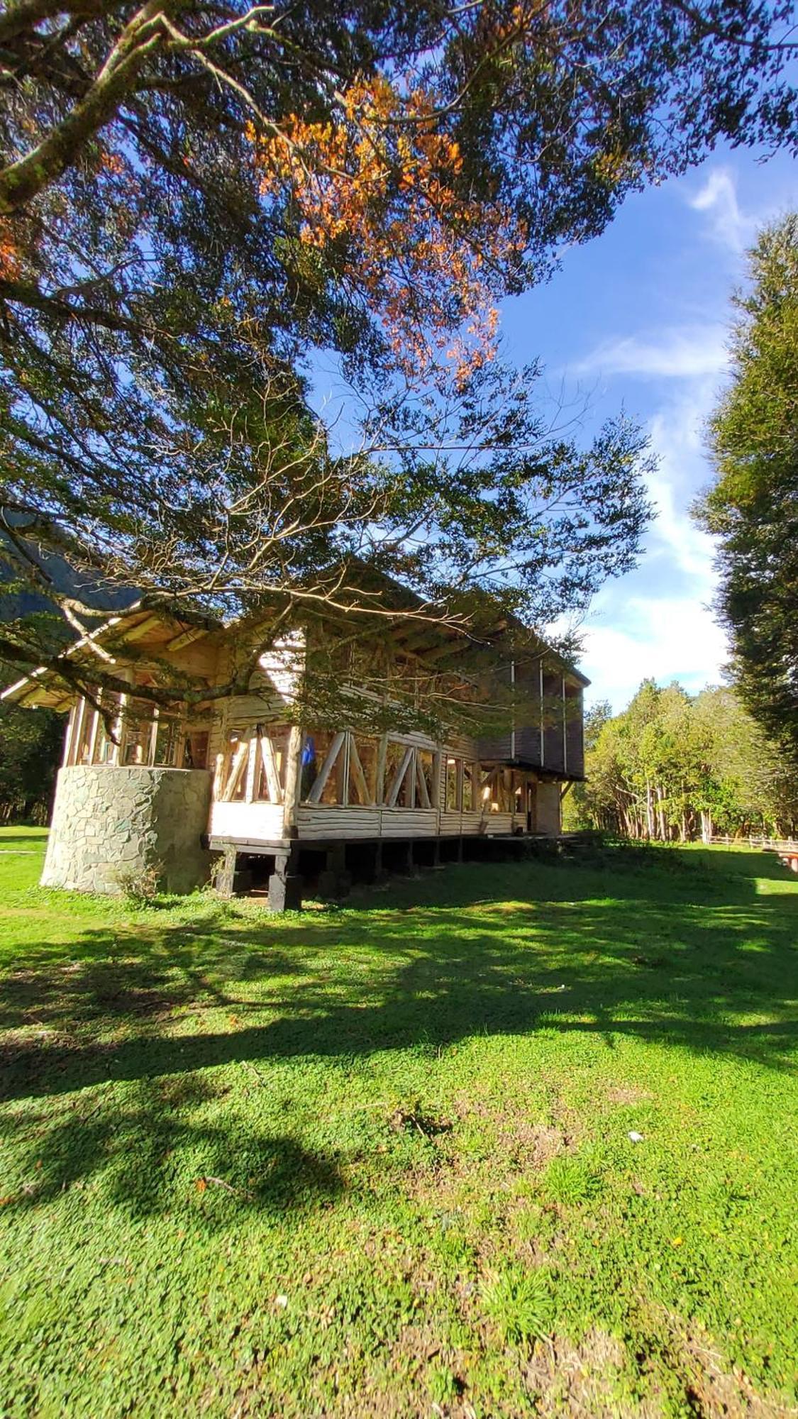 Refugio Salvatierra Lodge Puerto Cisnes